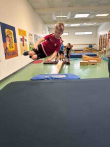 hdimg911cd51447478f165e37bac817b9ae