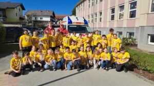 hdimg04396edd734afa555b6df5644ebc82