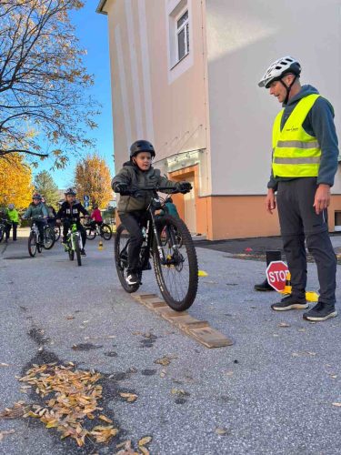 hdimg1639d3478c47063a647c9c4275e546