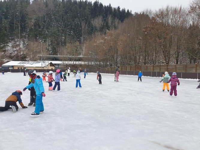 hdimg44897ef04c44f1021e524be04c2999