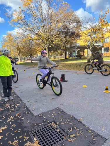 hdimg921ca4fdcf34ff7e0beee7d6feb7ff