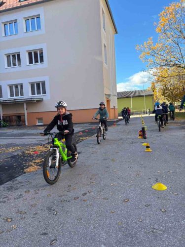 hdimgce87bc9c83ec236451b775988b52cb