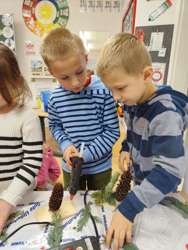 hdimgd1a784b7ee2c43c86d0c88e319a860